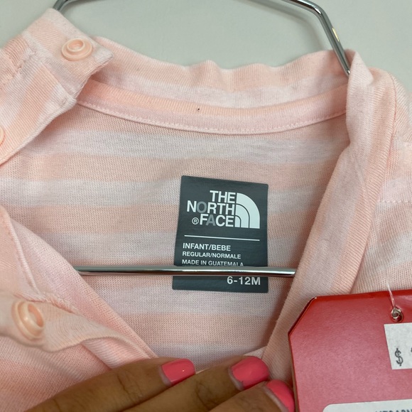NEW North Face Infant 6-12M Light Pink Striped Tee - Picture 3 of 7